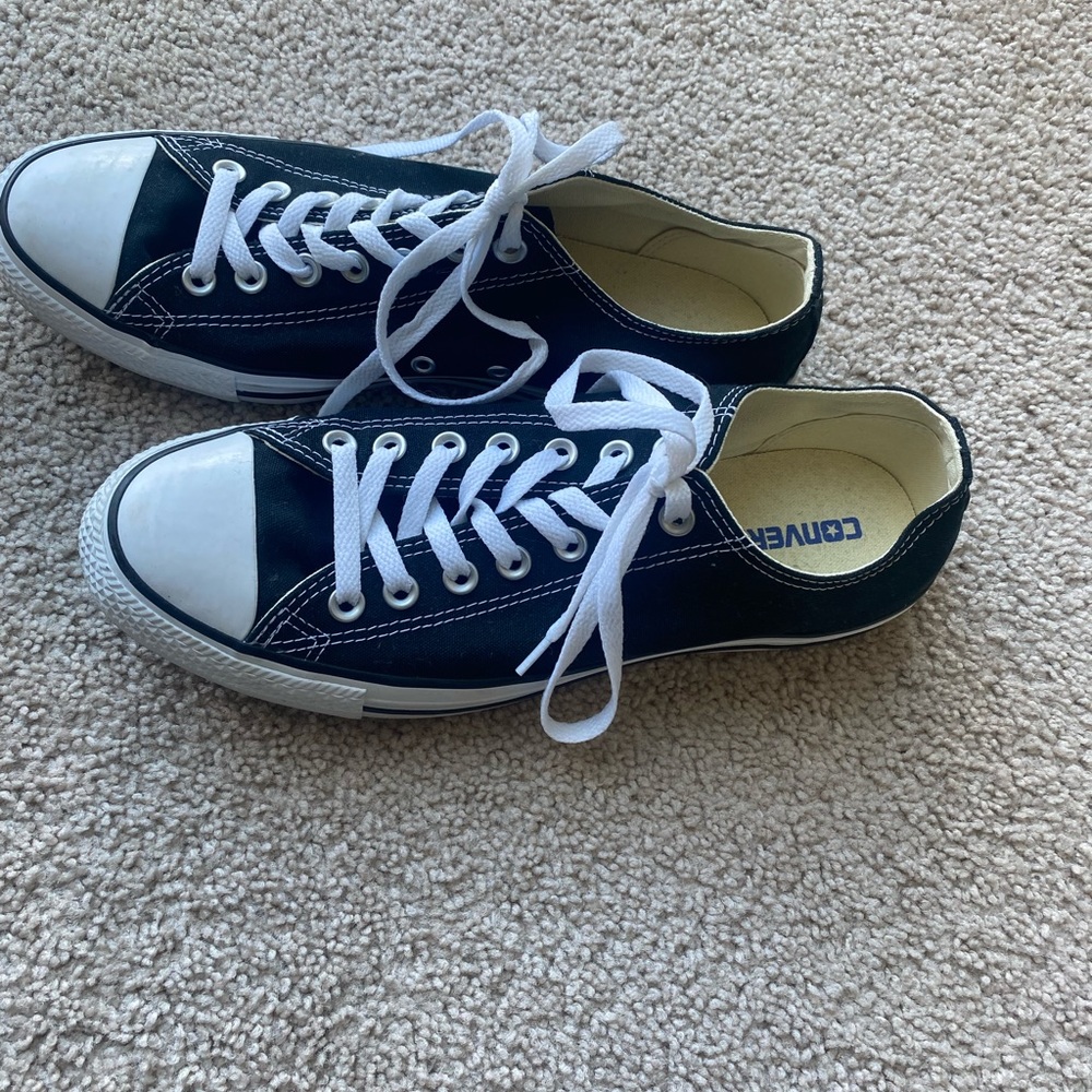 ✨Men’s Converse ALL⭐️Star - Size 9